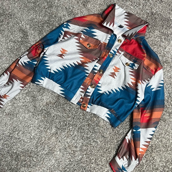 Colorful Aztec Cropped Jacket - Picture 2 of 2